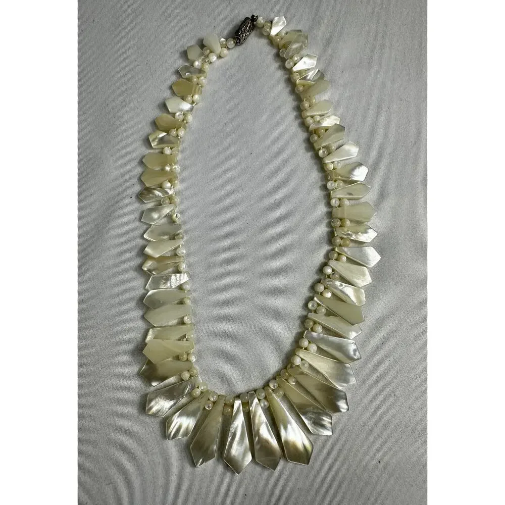 Vintage Mother of Pearl Shell Statement Necklace 16